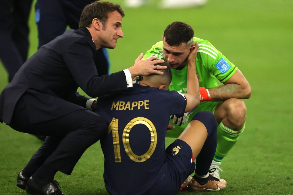 Mbappe đoạt Vua phá lưới, Lloris để lỡ cơ hội lịch sử - 2 Mbappe đoạt Vua phá lưới, Lloris để lỡ cơ hội lịch sử - 2