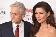 Những ngôi sao “đỏ” tình duyên, “đen” sự nghiệp