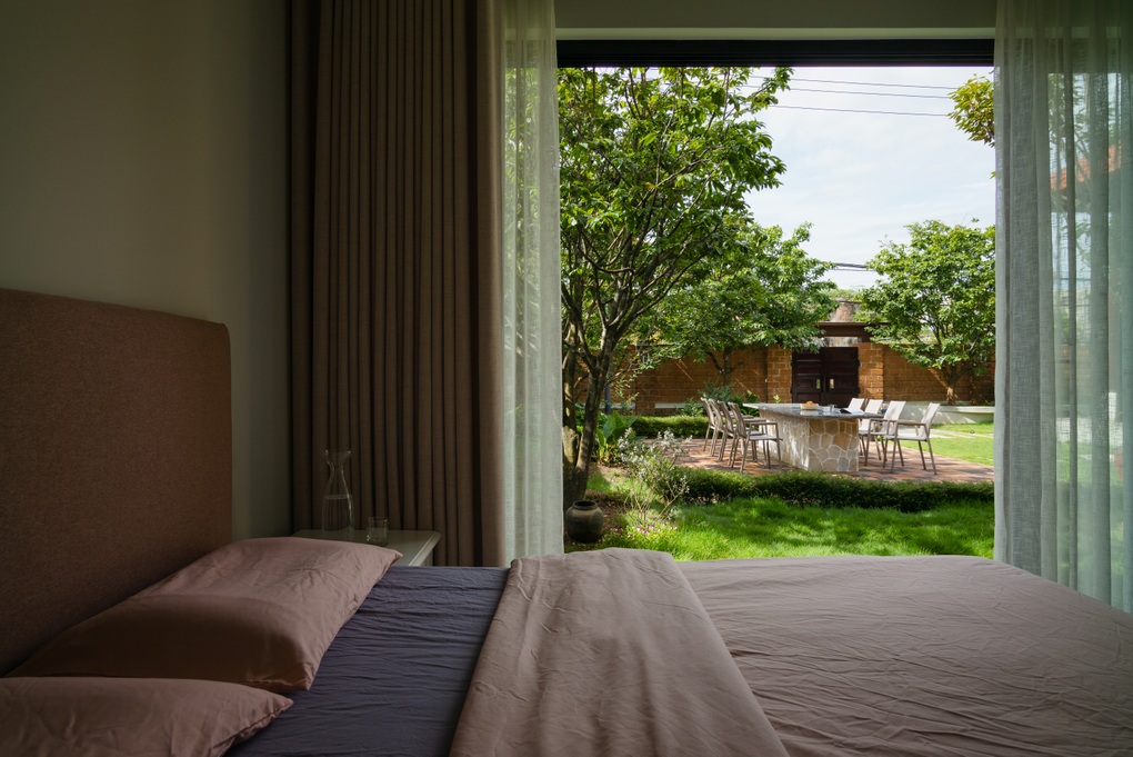 Nhà sàn cổ cải tạo đẹp như resort tại Huế, gia chủ quanh năm thích ở nhà - 13 Nhà sàn cổ cải tạo đẹp như resort tại Huế, gia chủ quanh năm thích ở nhà - 13