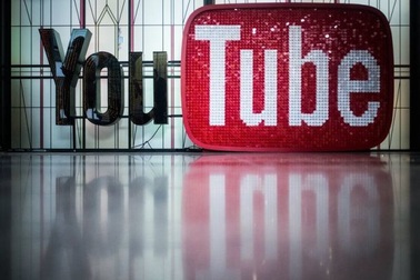 Đại học Indonesia gây "bão mạng" vì đăng tuyển thí sinh nổi tiếng trên Youtube