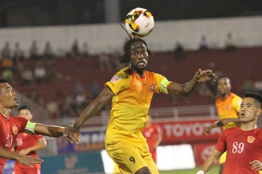 Đánh bại CLB TPHCM, Hải Phòng áp sát ngôi đầu V-League