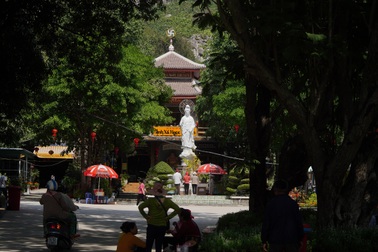 Đến thăm núi Bà Đen ngày đầu năm