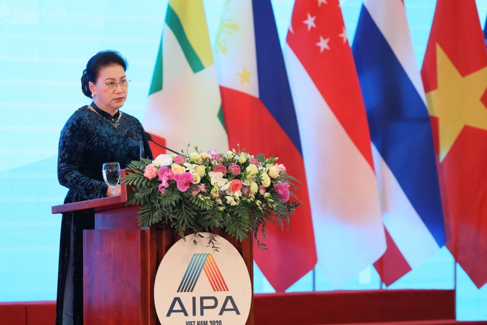 “Nghị viện ASEAN lấy lợi ích của người dân là trung tâm hành động!” - 2 “Nghị viện ASEAN lấy lợi ích của người dân là trung tâm hành động!” - 2