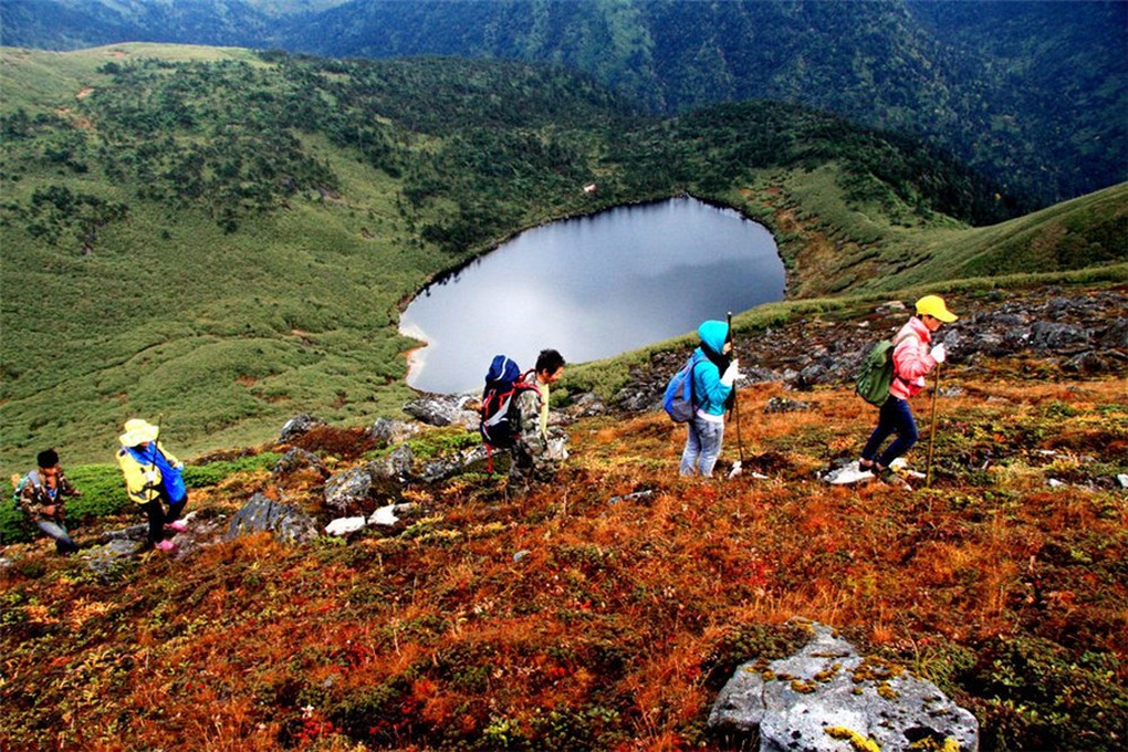 Sự thật hồ nước hô mưa gọi gió: Chỉ cần tiếng hét lớn, trời có thể đổ mưa - 4 Sự thật hồ nước hô mưa gọi gió: Chỉ cần tiếng hét lớn, trời có thể đổ mưa - 4