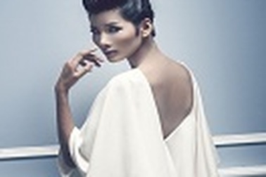 “Dám dẫn đầu” cùng Hoàng Thuỳ VNTM