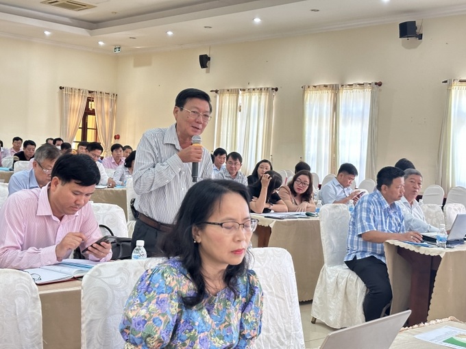 Ông Phạm Thanh Hùng – GĐ Sở LĐ-TB&XH tỉnh Bến Tre kiến nghị các giải pháp tháo gỡ khó khăn trong chính sách cho vay từ nguồn Quỹ quốc gia về việc làm.