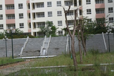 TP.HCM cần bán hàng nghìn căn hộ tái định cư đang xuống cấp