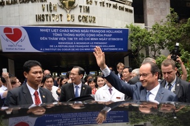 Tổng thống Pháp cam kết tiếp tục hỗ trợ y tế cho Việt Nam