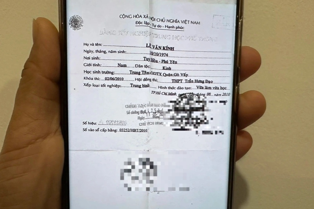 Phó chủ tịch hội võ thuật cổ truyền dùng bằng giả - 1