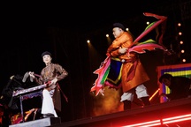 Phim tư liệu về "Anh trai" hé lộ bức xúc của NSND Tự Long về việc hát live