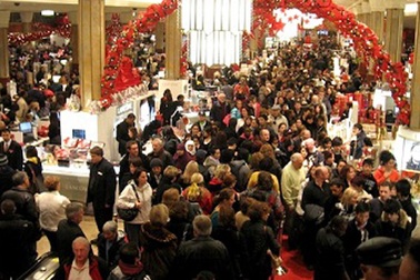 "Mùa hạ giá” ở nước ngoài: Đi “săn” cũng phải có “chiêu” 