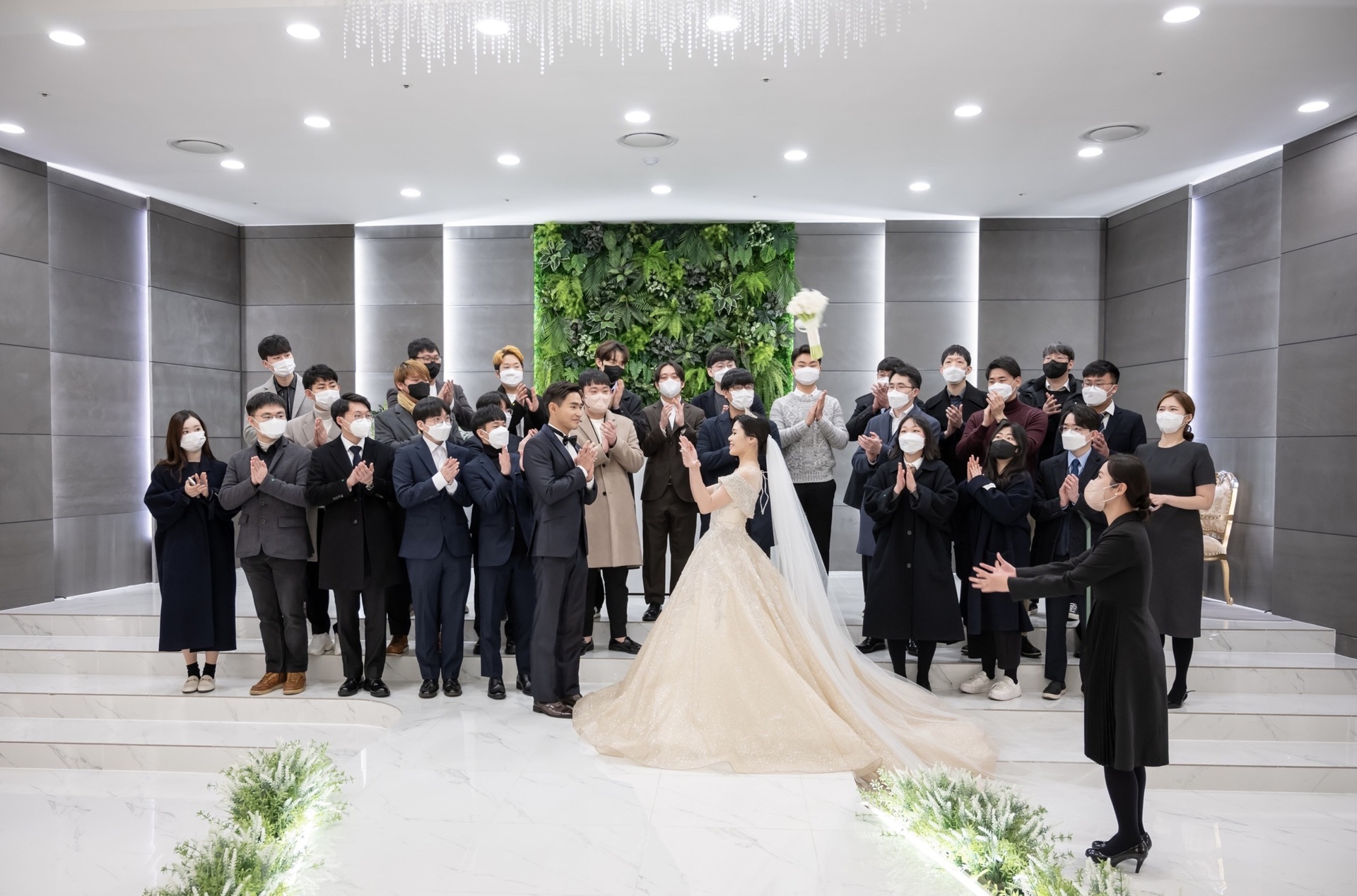 Cô gái Việt cưới sĩ quan không quân Hàn Quốc được ví như Hậu duệ mặt trời - 7 Cô gái Việt cưới sĩ quan không quân Hàn Quốc được ví như Hậu duệ mặt trời - 7