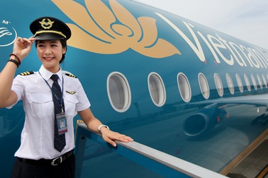 Thu nhập bình quân của phi công Vietnam Airlines vượt 100 triệu đồng/tháng