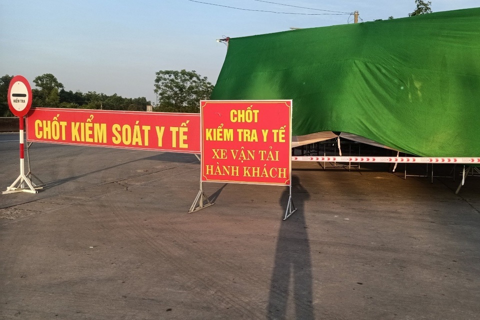Thừa Thiên Huế cách ly toàn bộ một xã - 2 Thừa Thiên Huế cách ly toàn bộ một xã - 2