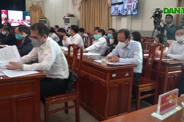 Bộ trưởng Đào Ngọc Dung: "Khẩn trương hỗ trợ người dân..."