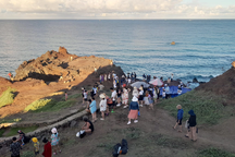 Hướng dẫn viên đảo Phú Quý đánh nhau với du khách