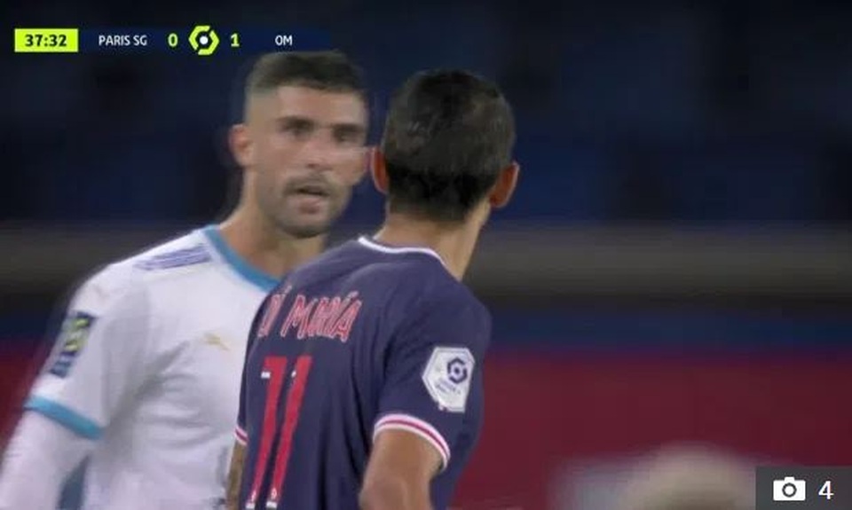 Di Maria nhận án phạt cực nặng vì hành vi phun mưa vào đối thủ - 1 Di Maria nhận án phạt cực nặng vì hành vi phun mưa vào đối thủ - 1