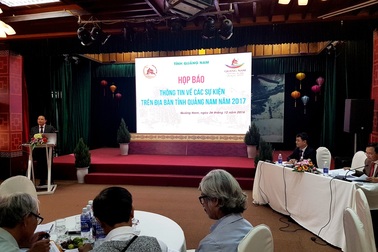 Quảng Nam bắn pháo hoa kỷ niệm 20 năm ngày tái lập tỉnh