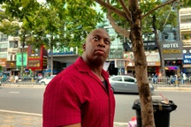 Du khách Mỹ thu nhập hơn 100 triệu đồng/tháng sống thoải mái ở Việt Nam