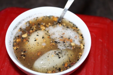 Bánh trôi tàu- món ăn không thể khước từ của mùa đông Hà Nội