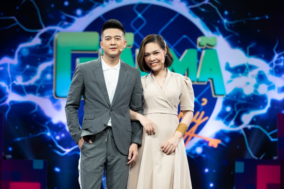 Hành trình đẫm nước mắt để có con của vợ chồng Đinh Ứng Phi Trường - 1 Hành trình đẫm nước mắt để có con của vợ chồng Đinh Ứng Phi Trường - 1