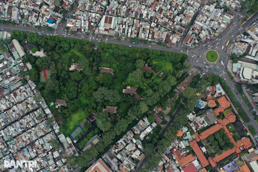 Công trình Vượt qua Covid-19 ở TPHCM là dịp tạo một biểu tượng tầm quốc gia - 1 Công trình Vượt qua Covid-19 ở TPHCM là dịp tạo một biểu tượng tầm quốc gia - 1