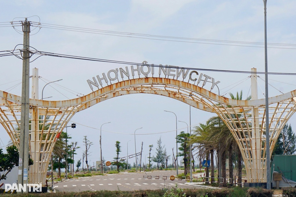 Dự án khu đô thị hơn 23.000 tỷ đồng bị “tuýt còi” vì tiến độ ì ạch - 1 Dự án khu đô thị hơn 23.000 tỷ đồng bị “tuýt còi” vì tiến độ ì ạch - 1