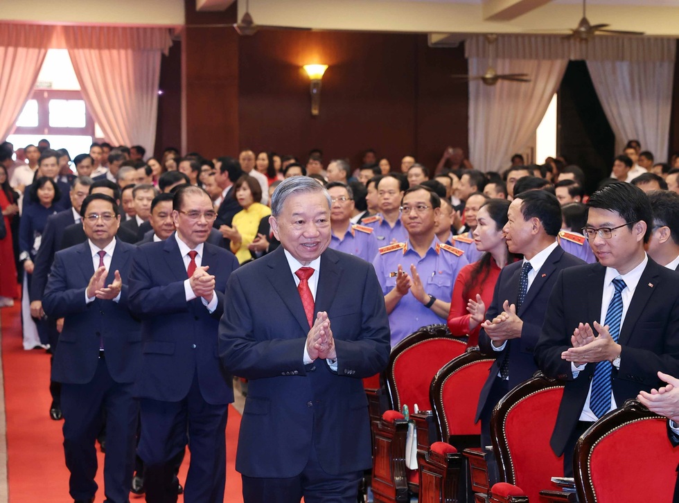 Tổng Bí thư: “Không có vùng tối nào công tác kiểm tra không vươn tới được”