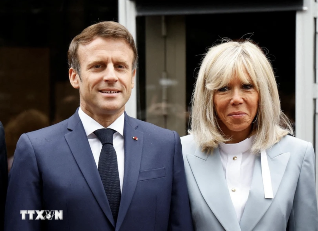Tổng thống Pháp Emmanuel Macron và Phu nhân sẽ thăm cấp Nhà nước tới Việt Nam - 1 Tổng thống Pháp Emmanuel Macron và Phu nhân sẽ thăm cấp Nhà nước tới Việt Nam - 1