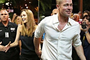 Brangelina tình cảm đi ăn tối