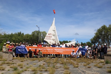 Gần 200 đại lý nhôm Topal trải nghiệm du lịch miền Tây