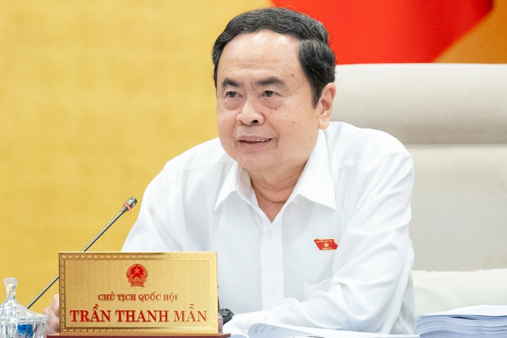 Xin ý kiến Bộ Chính trị về cơ chế đặc thù cho các tỉnh, thành sau sáp nhập - 3 Xin ý kiến Bộ Chính trị về cơ chế đặc thù cho các tỉnh, thành sau sáp nhập - 3