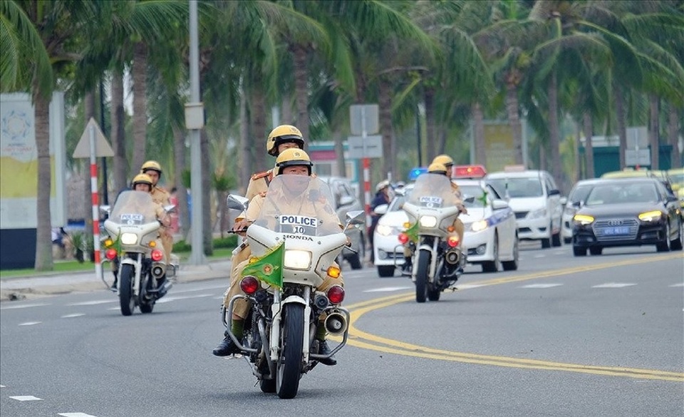 5 nhóm đối tượng được lắp đặt tín hiệu ưu tiên trên ô tô, xe máy - 1 5 nhóm đối tượng được lắp đặt tín hiệu ưu tiên trên ô tô, xe máy - 1