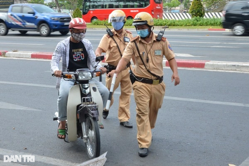 Công an không được dọa nạt dân, phải tìm hiểu kỹ khi kết bạn trên mạng - 1 Công an không được dọa nạt dân, phải tìm hiểu kỹ khi kết bạn trên mạng - 1