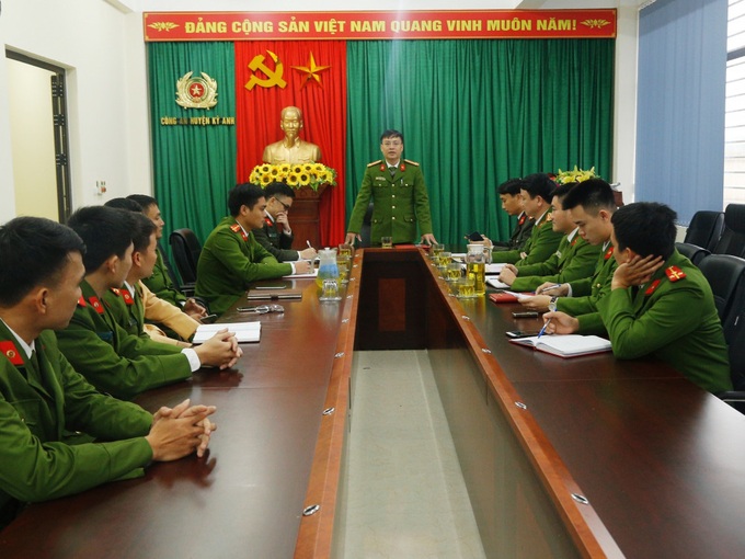 Hà Tĩnh: Thưởng Ban chuyên án phá đường dây lừa đảo qua facebook chiếm đoạt trên 500 triệu đồng - Ảnh 1.