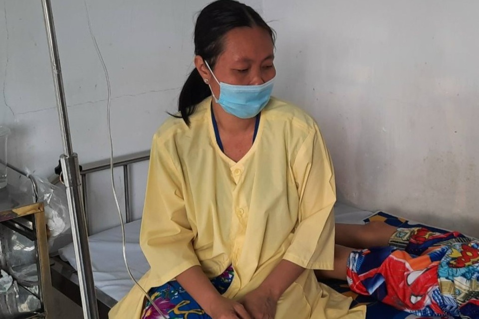 Thương bé 10 tuổi nhà nghèo mắc ung thư máu, có khả năng đẩy lùi bệnh - 4 Thương bé 10 tuổi nhà nghèo mắc ung thư máu, có khả năng đẩy lùi bệnh - 4