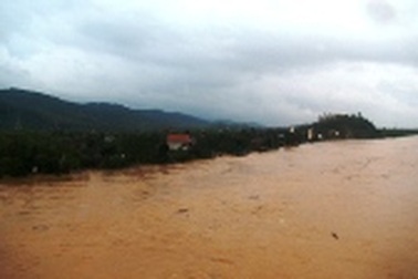 Tìm thấy thi thể hai cô giáo bị lũ cuốn trôi