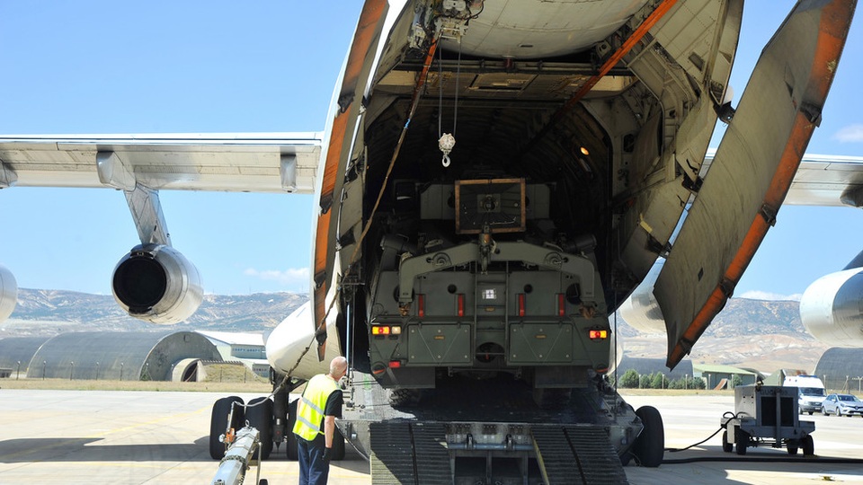 Video Thổ Nhĩ Kỳ lần đầu phóng thử “Rồng lửa” S-400 của Nga - 1 Video Thổ Nhĩ Kỳ lần đầu phóng thử “Rồng lửa” S-400 của Nga - 1