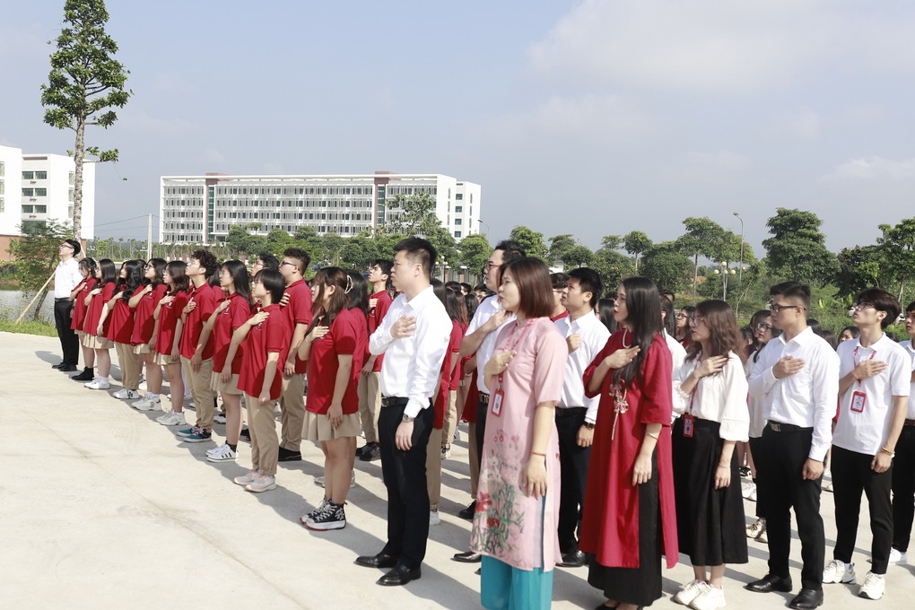 Hơn 100 học sinh tham gia chương trình trải nghiệm Thủ lĩnh tài ba - 2 Hơn 100 học sinh tham gia chương trình trải nghiệm Thủ lĩnh tài ba - 2