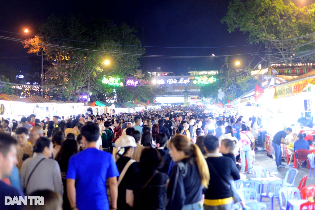 Đà Lạt yêu cầu ngăn chặn nạn ép giá, chèo kéo du khách dịp Tết Nguyên đán - 2