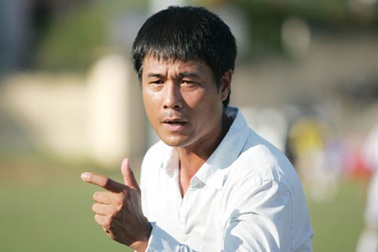 VFF khẩn trương làm việc với các HLV nội