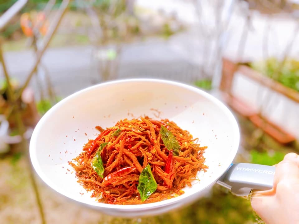 Làm heo khô xé sợi cực dễ bằng chảo chống dính - 1 Làm heo khô xé sợi cực dễ bằng chảo chống dính - 1