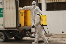 Rác thải khu cách ly Trúc Bạch được “hấp chín, nghiền nhỏ” trước khi chôn!