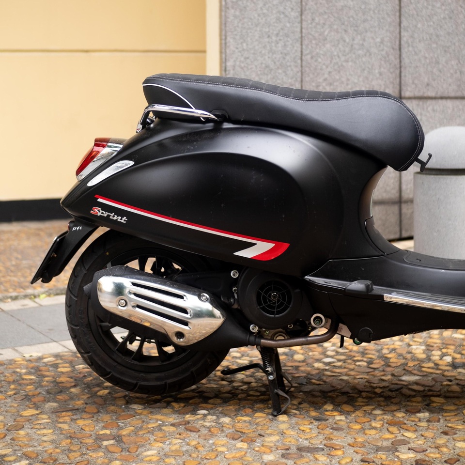 Vespa Sprint S 150 giá 89,9 triệu đồng - đối thủ của Honda SH - 7 Vespa Sprint S 150 giá 89,9 triệu đồng - đối thủ của Honda SH - 7