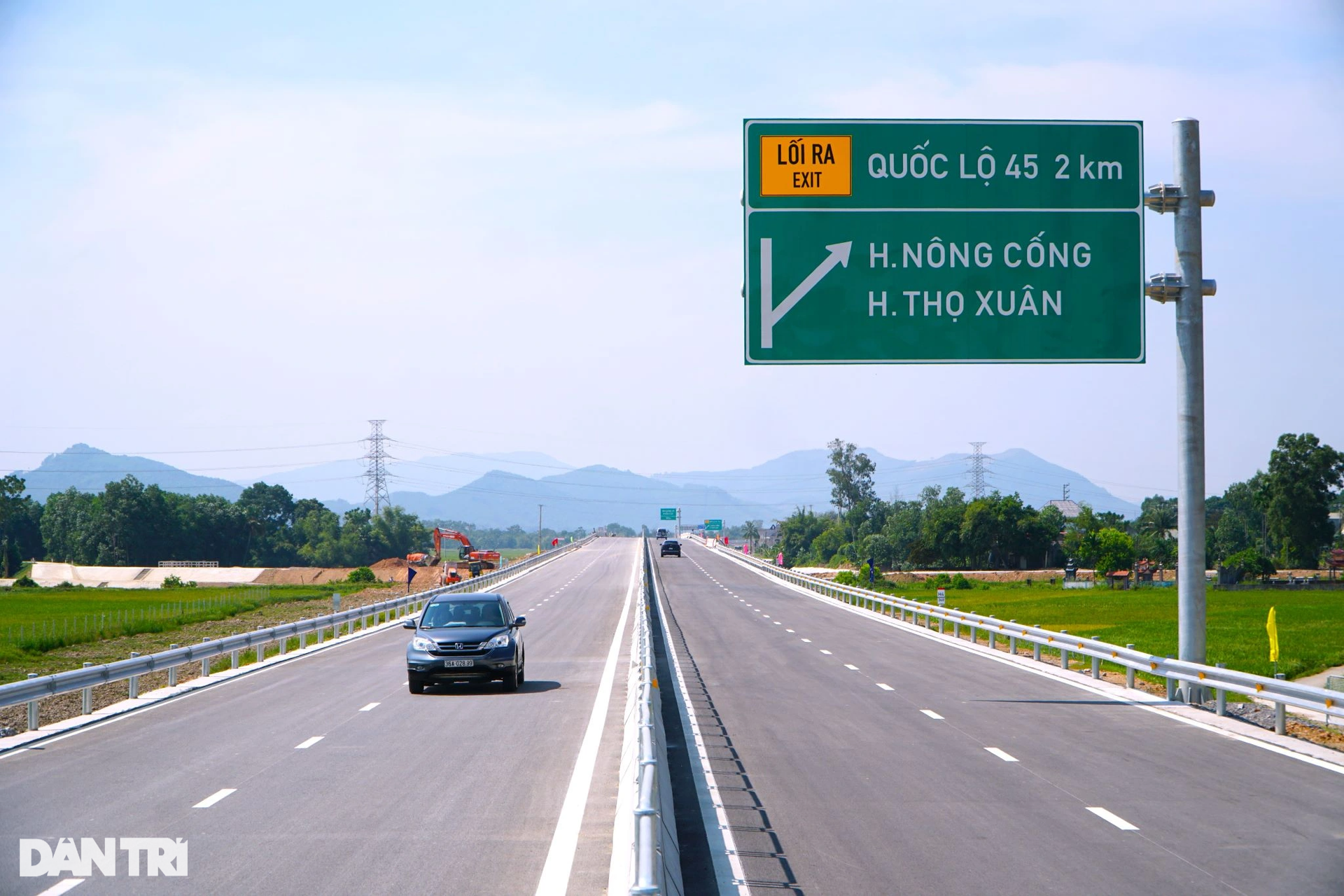 Diện mạo cao tốc Quốc lộ 45 - Nghi Sơn trước ngày thông xe - 3 Diện mạo cao tốc Quốc lộ 45 - Nghi Sơn trước ngày thông xe - 3