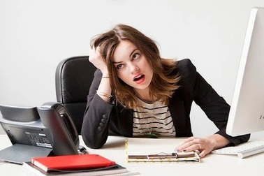 Tranh cãi về bản tin tuyển dụng ứng viên biết: "Cảm ơn và xin lỗi"