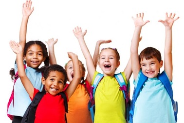 So sánh khi nuôi dạy con: Làm khổ cả bố mẹ và con