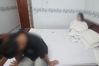 Chủ và quản lý nhà nghỉ bị bắt vì chứa gái mại dâm