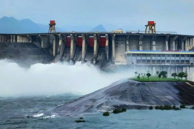 Yêu cầu thủy điện Tuyên Quang xả lũ có đúng qui định?