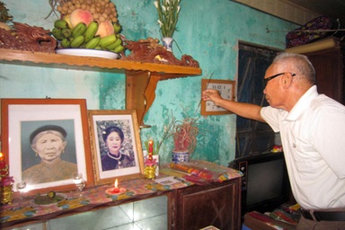 "Nhát dao" vô tình cứa... vào lòng cụ già bị cắt thận